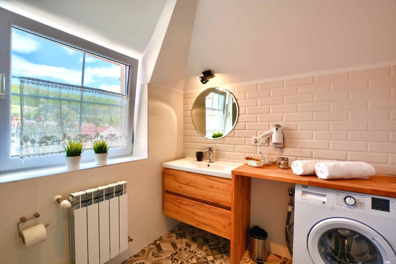 Apartament Beztroski Ustrzyki Dolne Eksteriør billede
