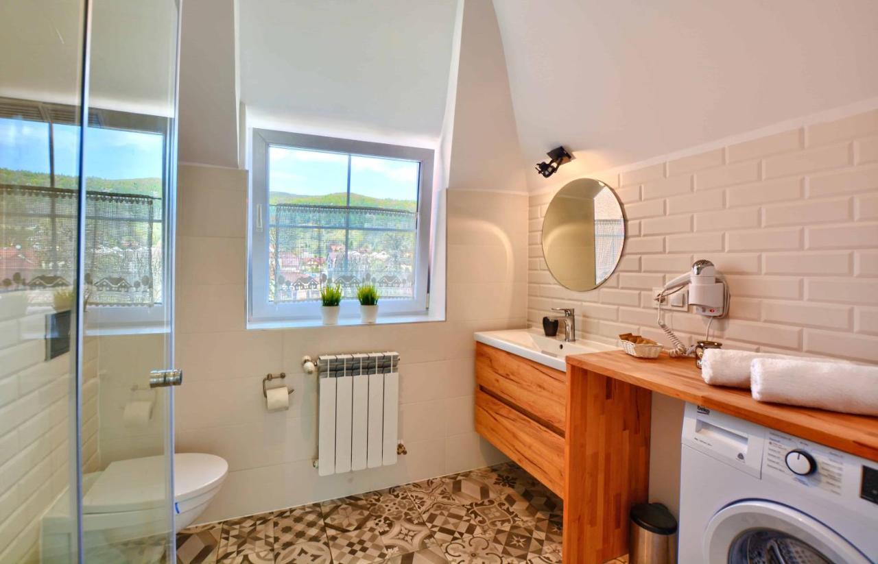 Apartament Beztroski Ustrzyki Dolne Eksteriør billede